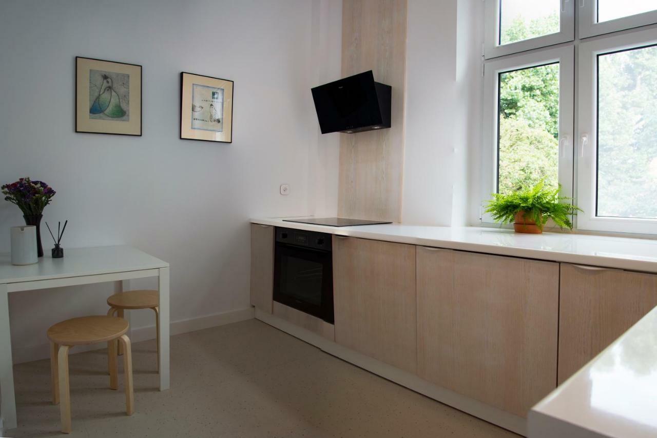 Centrally Located Island Apartment กดัญสก์ ภายนอก รูปภาพ